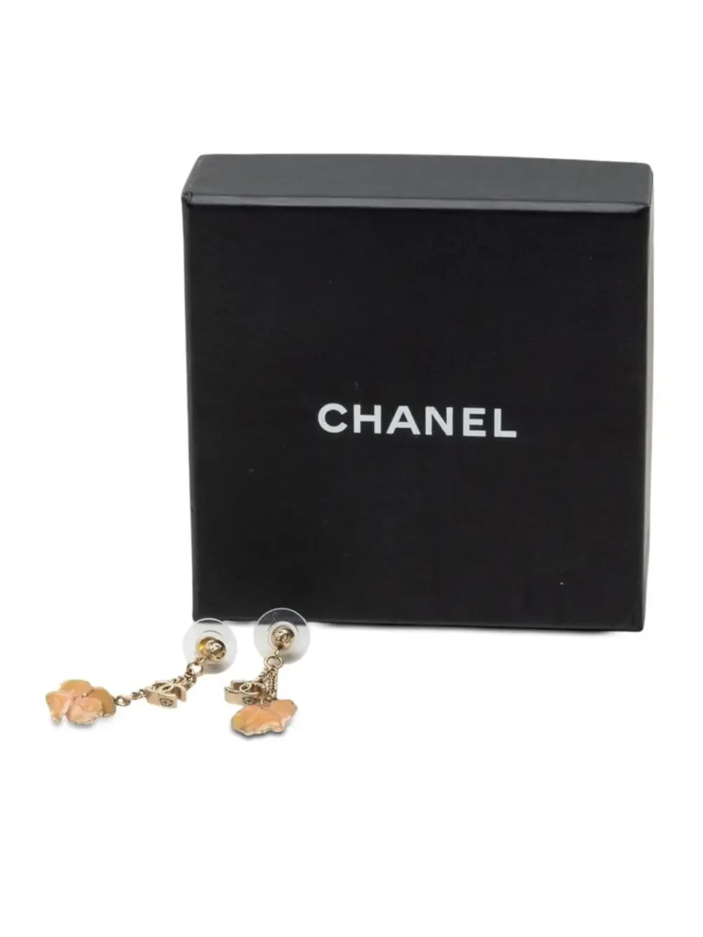 Chanel elevate your